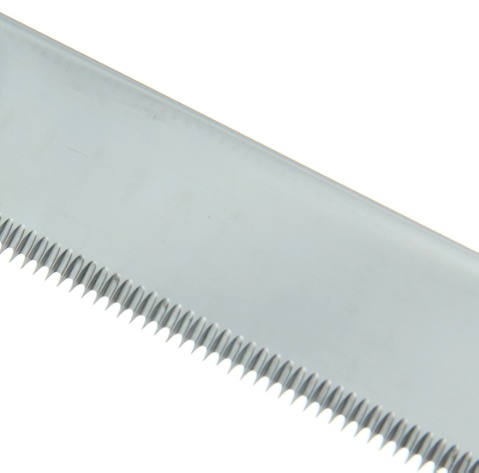 Нож кондитерский для бисквита с зубчатым краем мелким