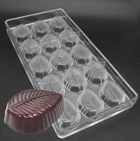 Форма для шоколада пластиковая Конфета Листик