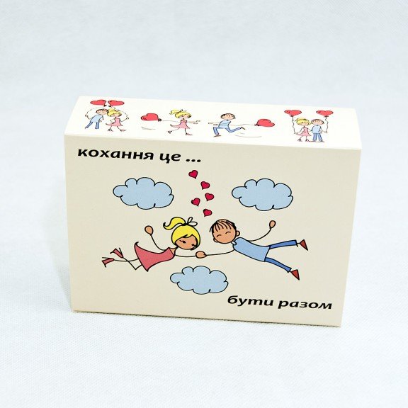 Коробка для печенья MACARONS (с окошком) 11,5х15,5х5см Love is...