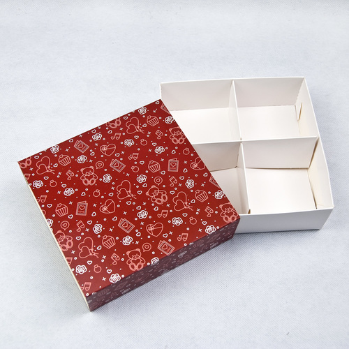 Коробка для пряников и печенья МИШКИ и СЕРДЦА 16х16х5,5см